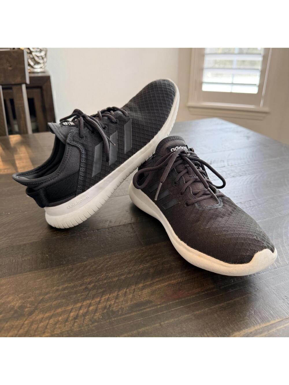 Adidas Women's 8.5 Cloudfoam Black Running Shoes (FLAWS)